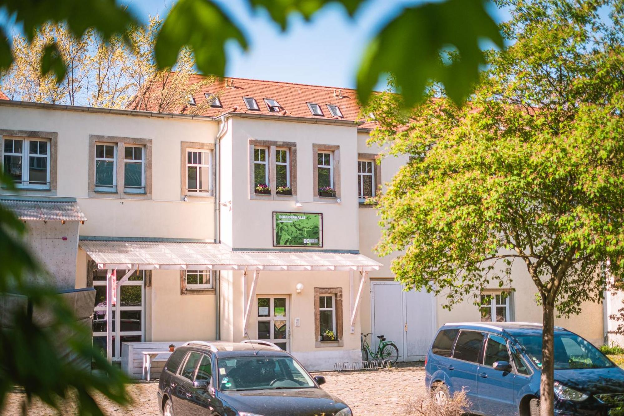 Helle Ferienwohnung Im Hinterhof Dresden Exterior photo